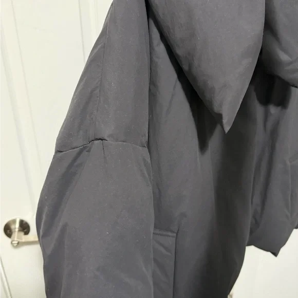 Zara Puffer jacket - Picture 3 of 3